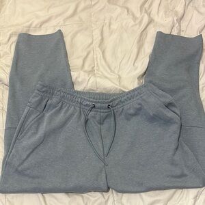 Nike Men’s Standard Fit joggers